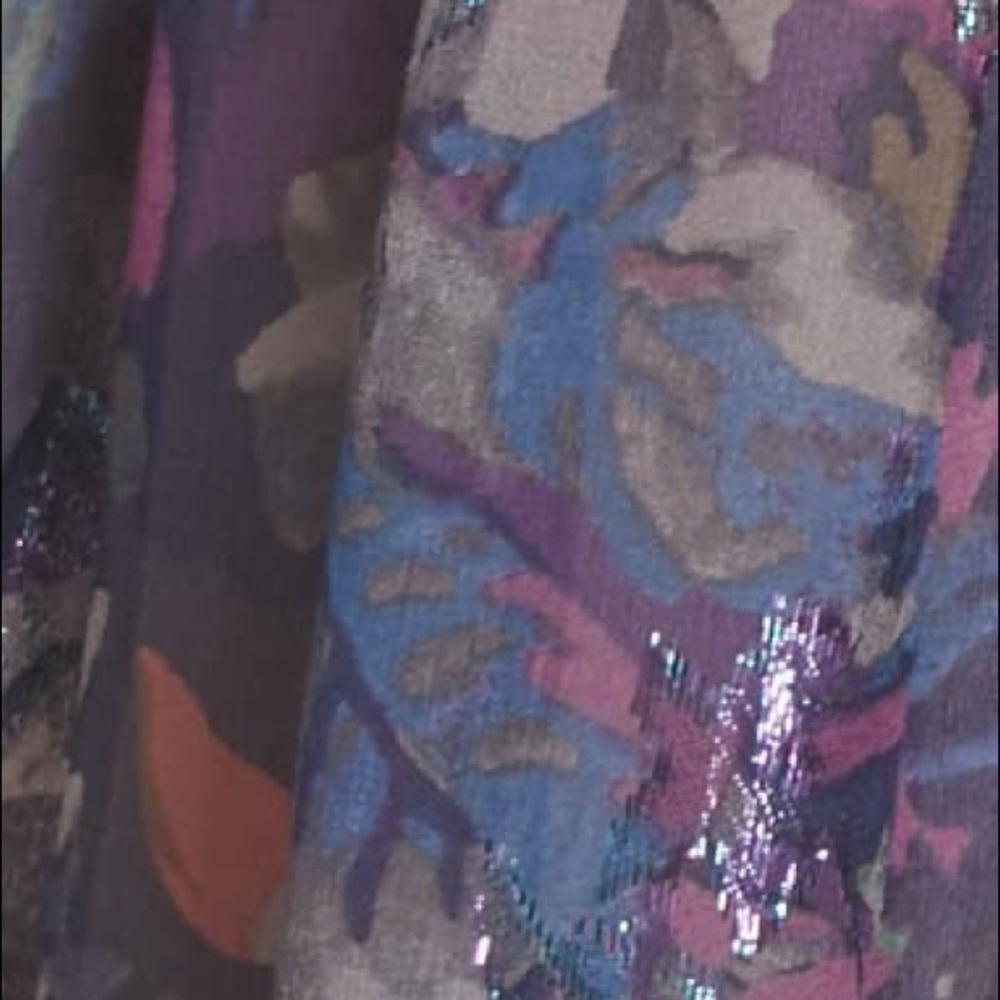Pretty Dress - Picture 4 of 5